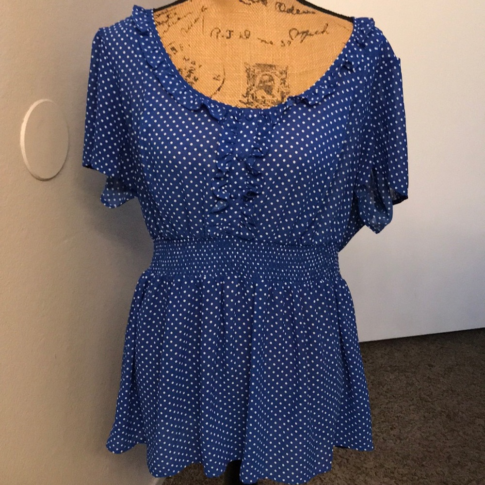 Torrid 1 Blue polka dot ruffle top